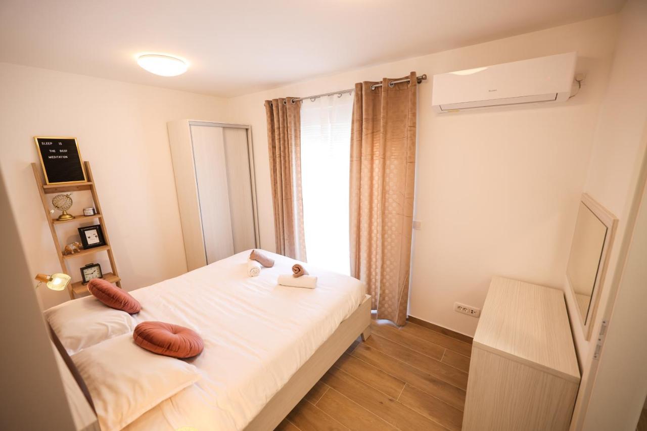 Golden Sunset Luxury Apartment Zadar Eksteriør billede