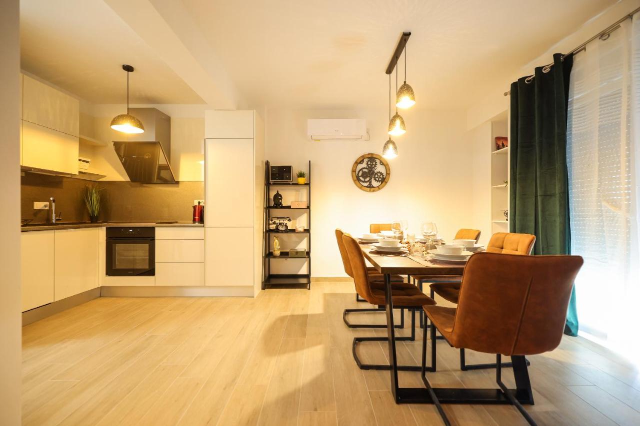 Golden Sunset Luxury Apartment Zadar Eksteriør billede